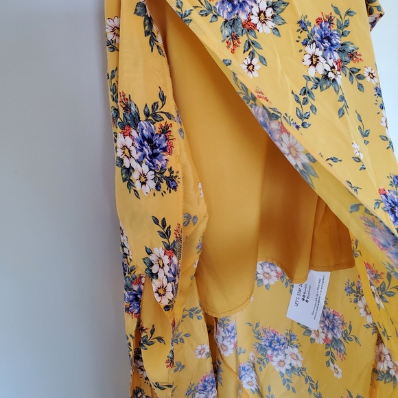 Yumi Kim Daisy Bouquet Marigold Midtown Dress - Picture 5 of 9